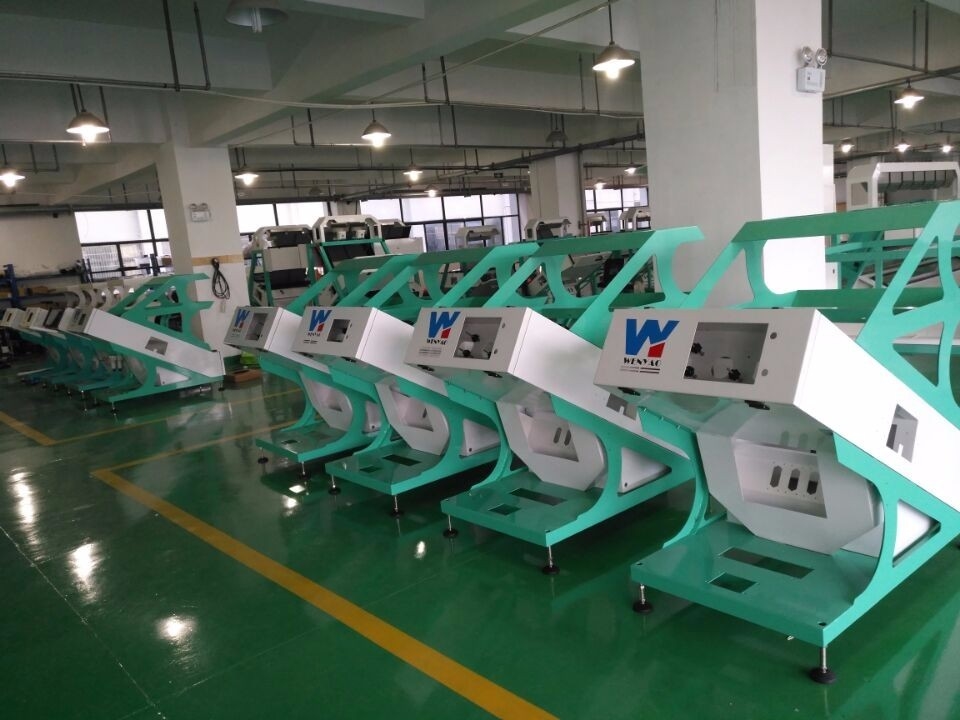32 van de kanalen Intelligente CCD Vorm en Kleur Sorteermachine Compact Mini Size