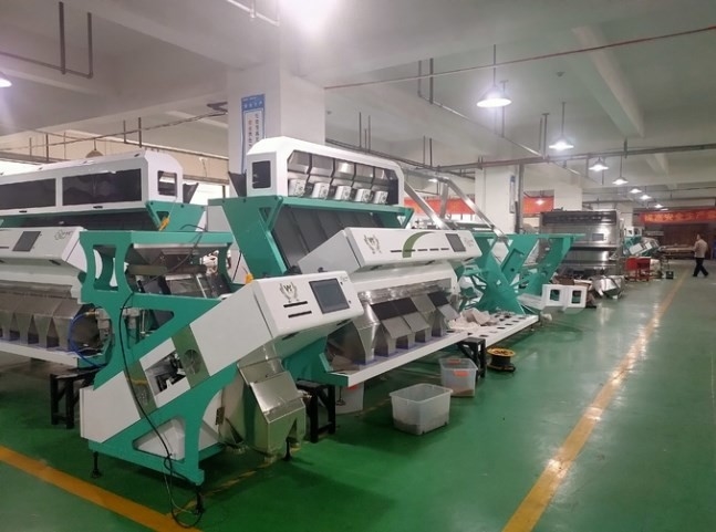 De recyclerende Plastic van het de Sorteermachinepp HUISDIER van de Deeltjeskleur Machine van de de Kleurenseparator van pvc
