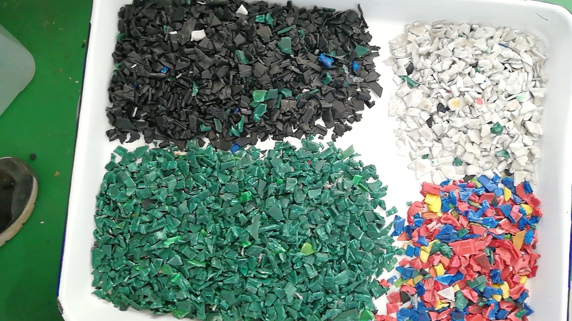 Nir Plastic Color Sorting Machine PCB Plastic Pellet Color Sorter Met CCD Camera En Led Light