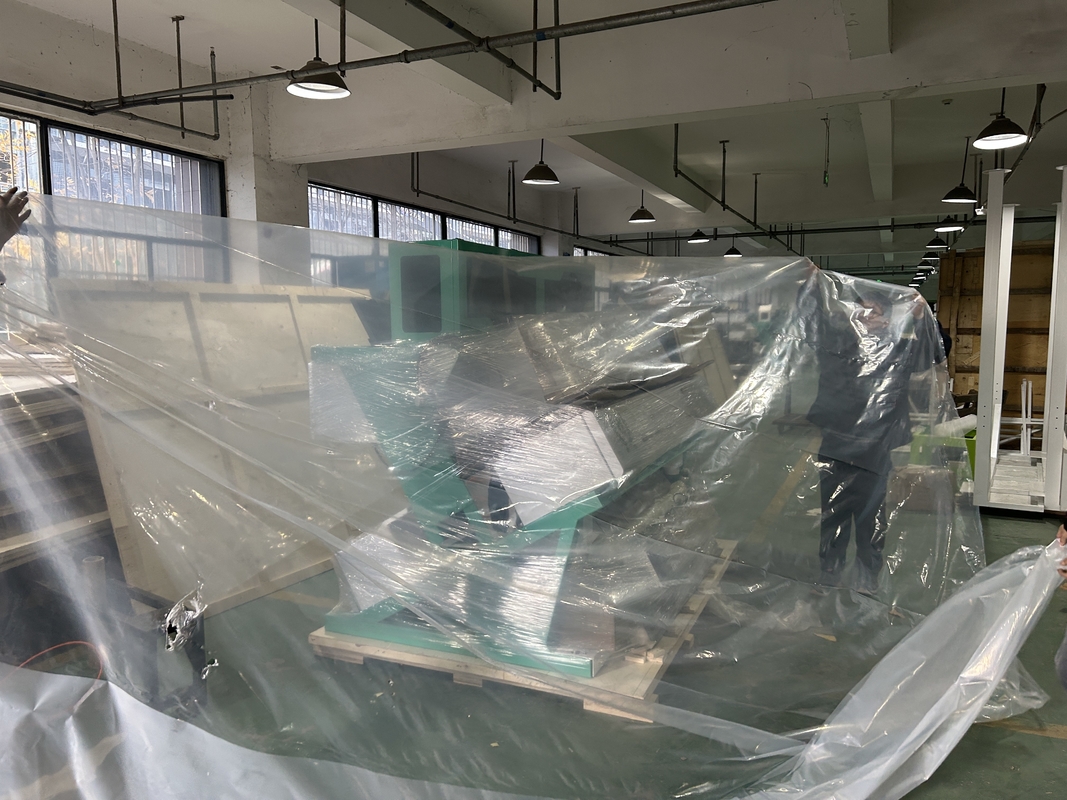 Hoog efficiënte 220V / 50HZ rijstkleur sorteermachine voor nauwkeurig sorteren van gekookte rijst