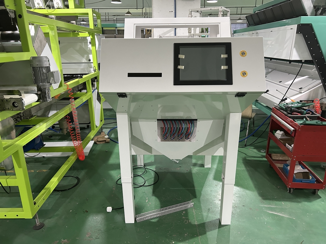 99.99% Sorteringsnauwkeurigheid Coconut Color Sorter RGB Full Color Cameras Color Sorter