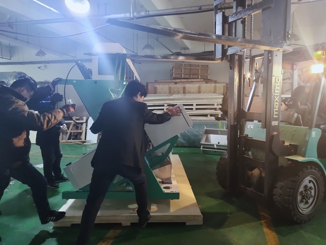 Sorteermachine van de 448 Kanalen de Plastic Kleur met Wifi-Afstandsbedieningsysteem