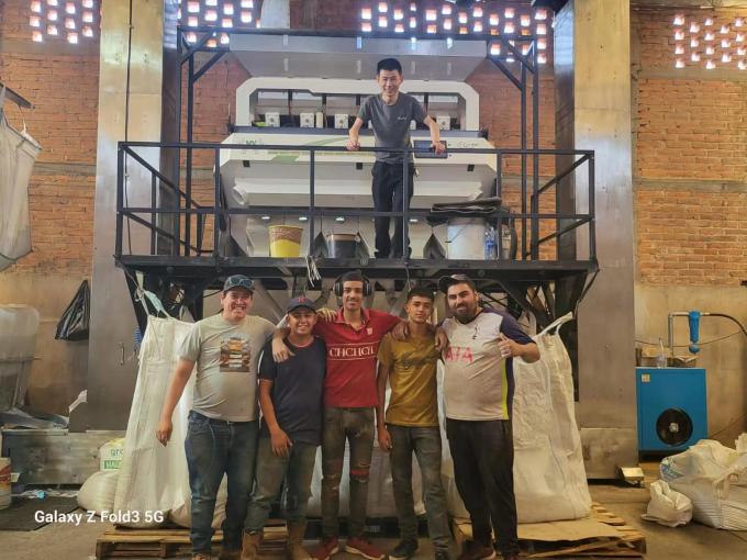 Zwarte kunststofvlokken Kleur sorteren machine Intelligente CCD kleur sorteren High Efficiency kleur scheiden machine voor PVC PET 23